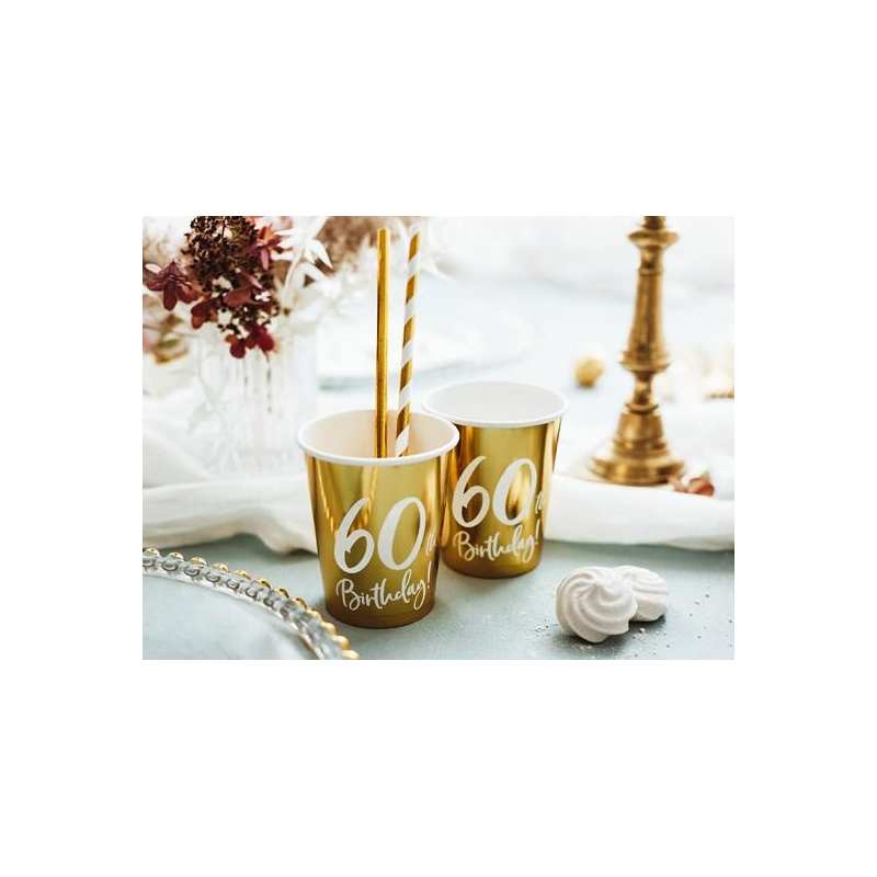 gobelets anniversaire dore table