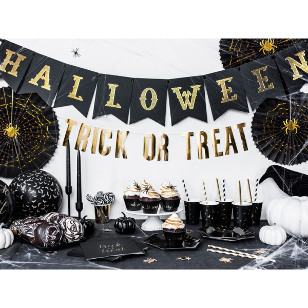 guirlande hallowenne noir table