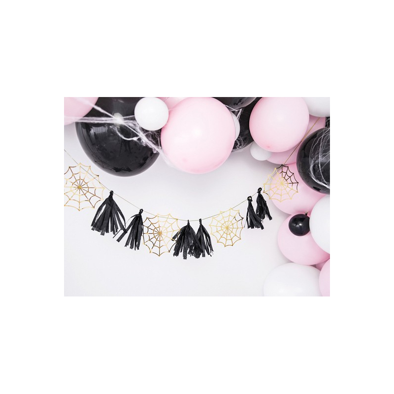 guirlande pompons araignees ambiance