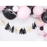 guirlande pompons araignees ambiance