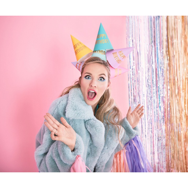 chapeaux carton anniversaire chapeaux carton anniversaire