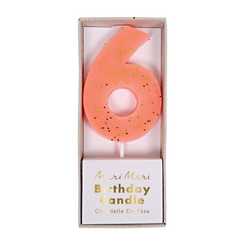 6 en forme de bougie