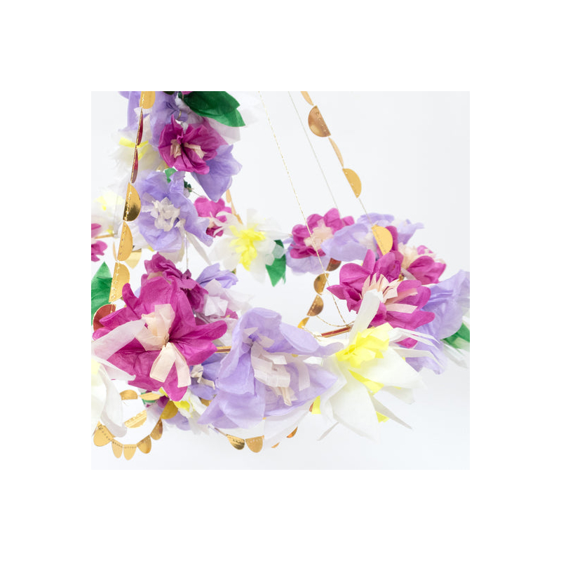Chandelier fleurie violet fleur papier