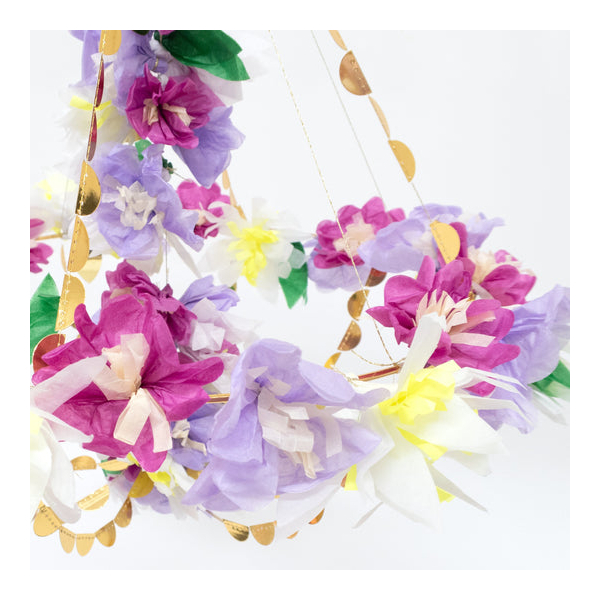 Chandelier fleurie violet fleur papier